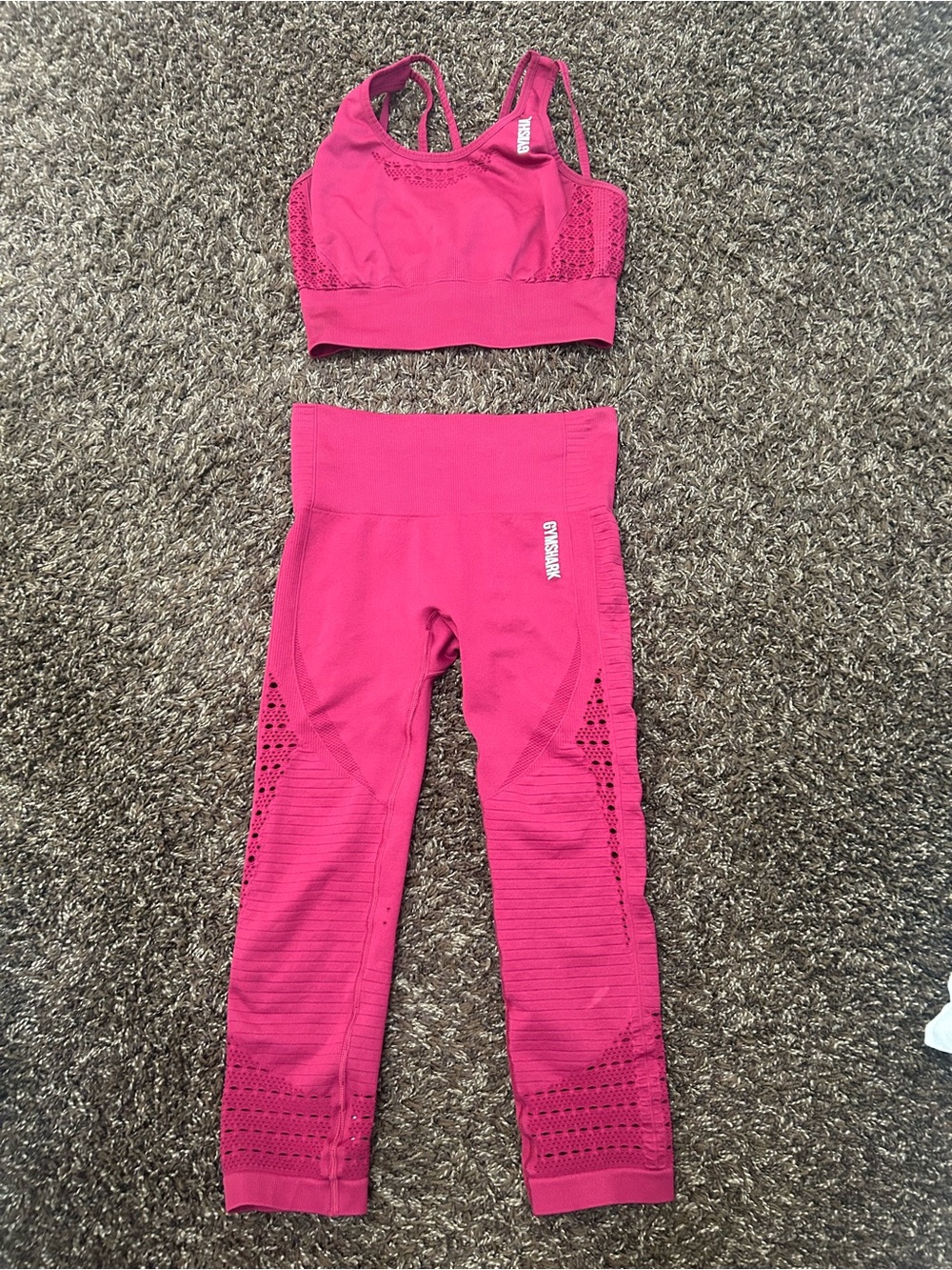 Gymshark Seamless Bright Pink Activewear Set - Bra & Leggings